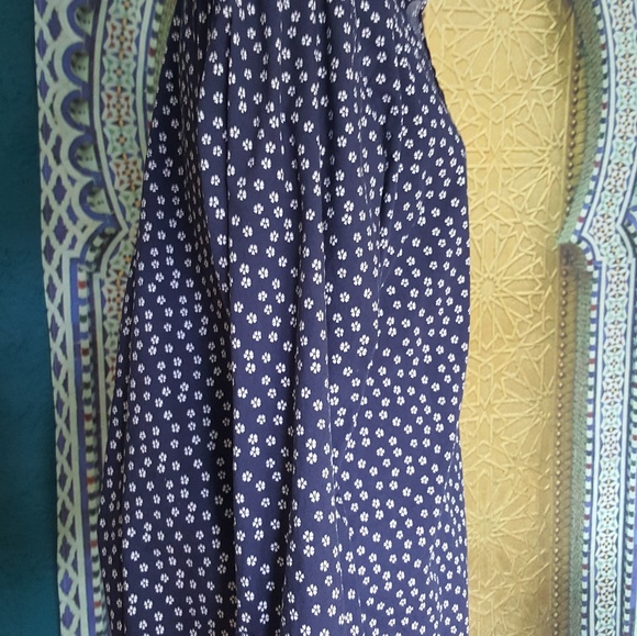 Shirts - Picture 2 of 3